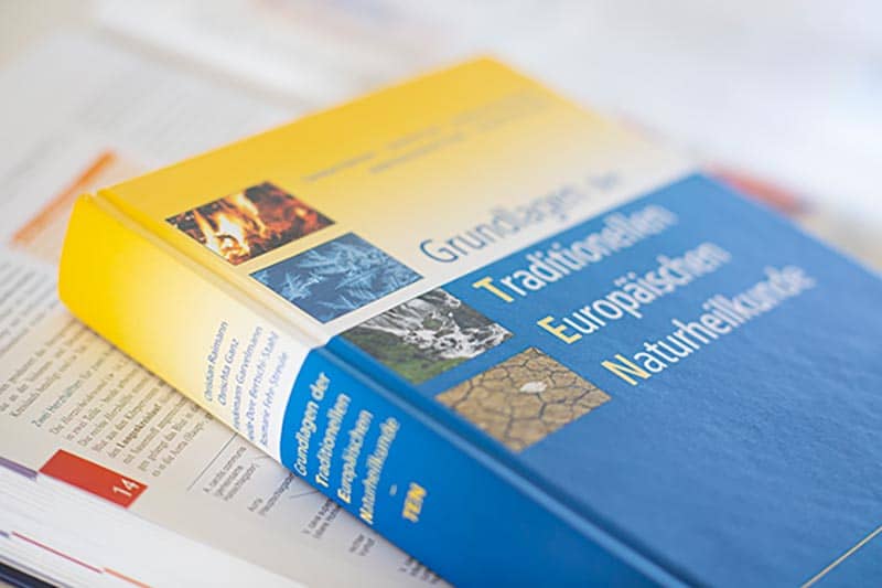 Naturheilkunde-Buch.jpg